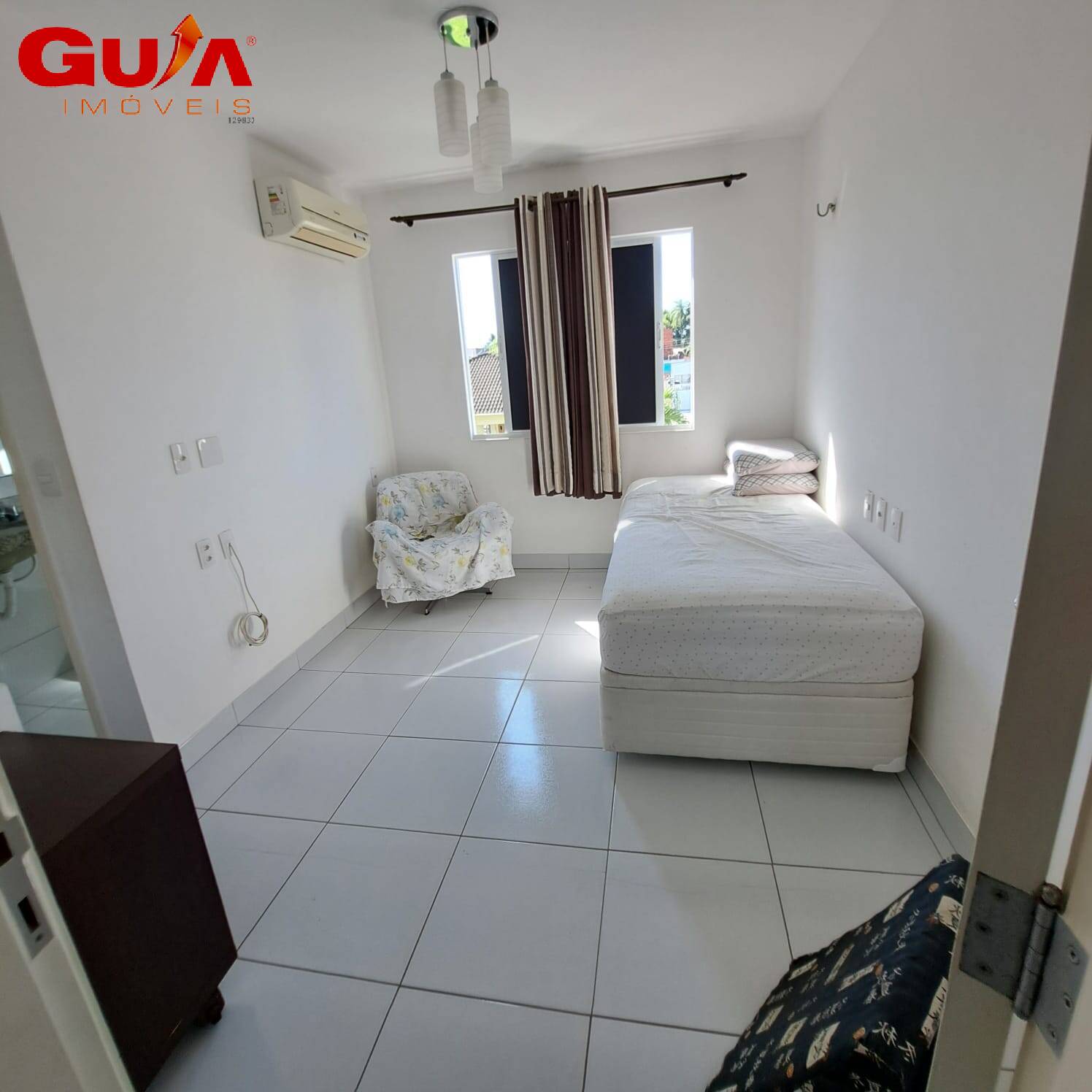 Casa à venda com 3 quartos, 131m² - Foto 7