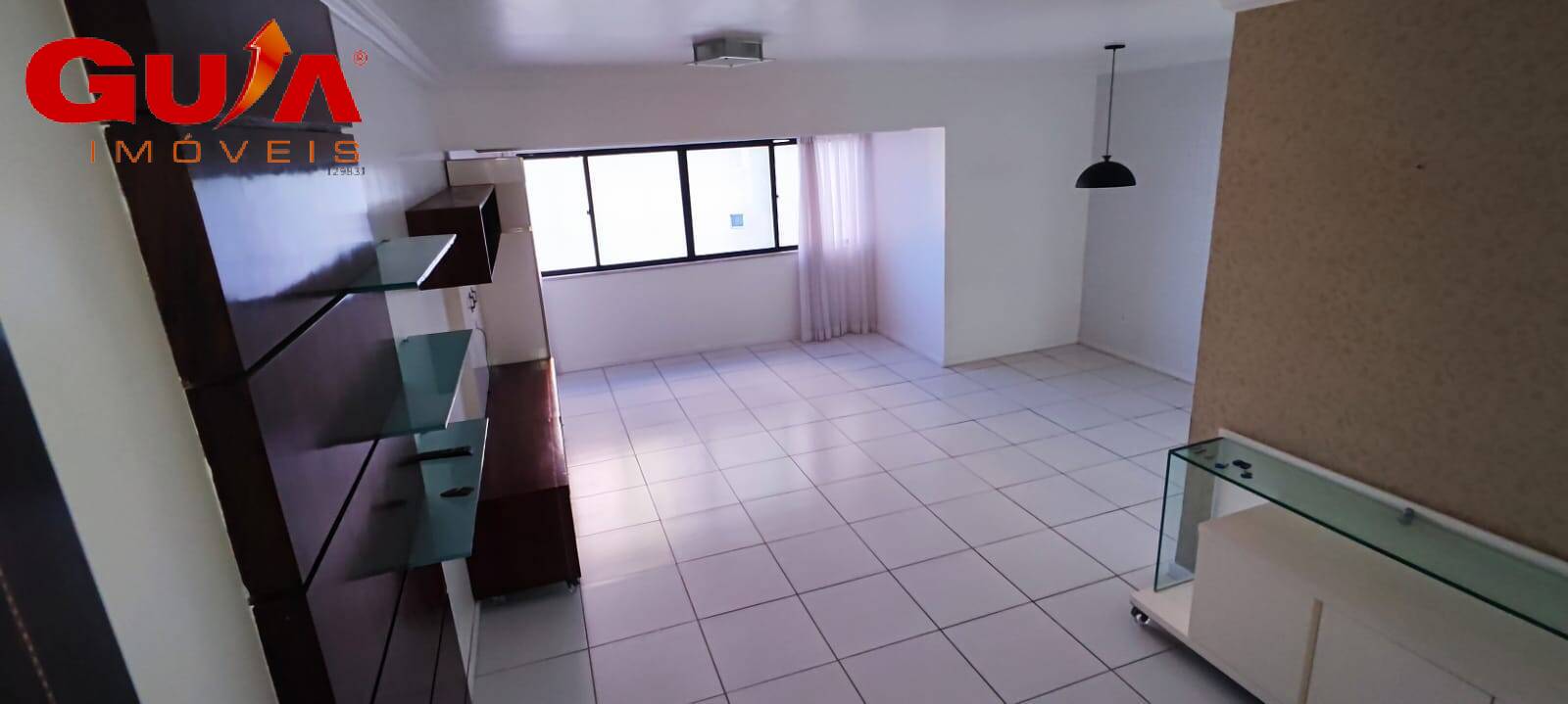 Apartamento à venda com 3 quartos, 121m² - Foto 3