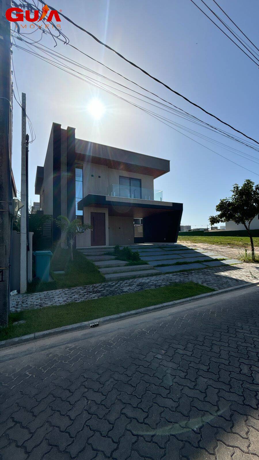 Casa de Condomínio à venda com 4 quartos, 250m² - Foto 2