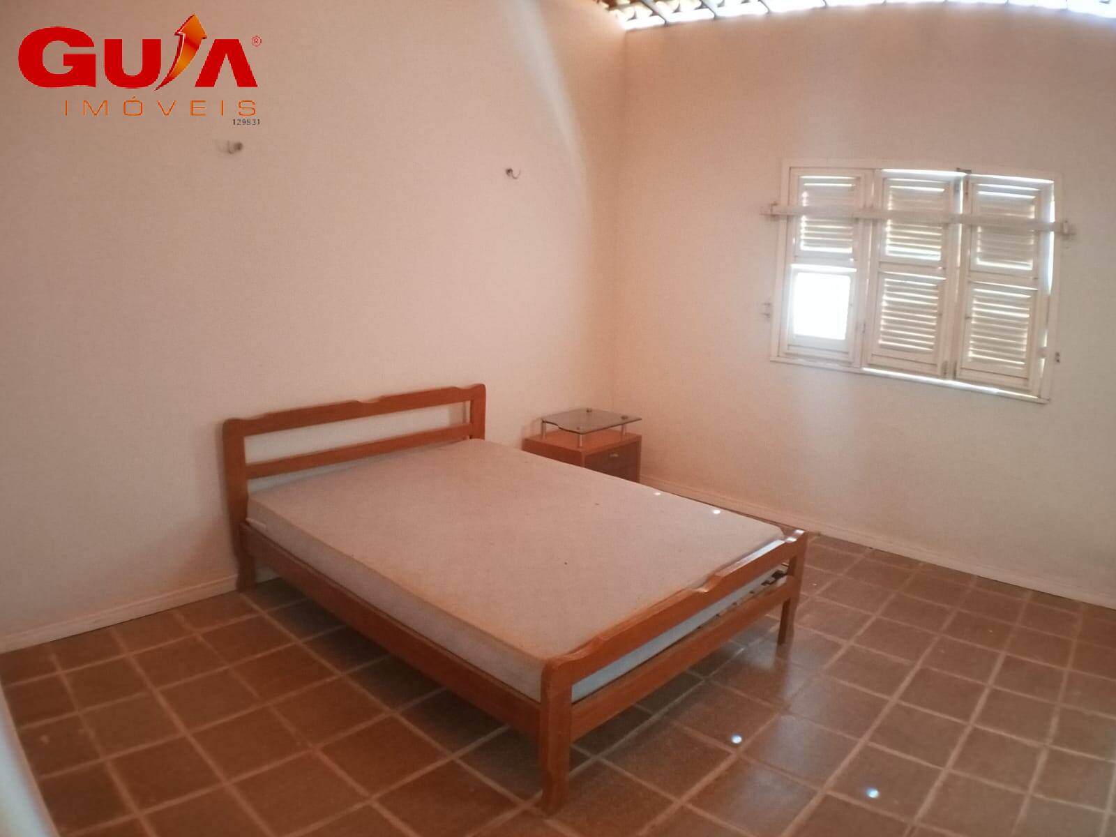 Casa à venda com 5 quartos, 300m² - Foto 13