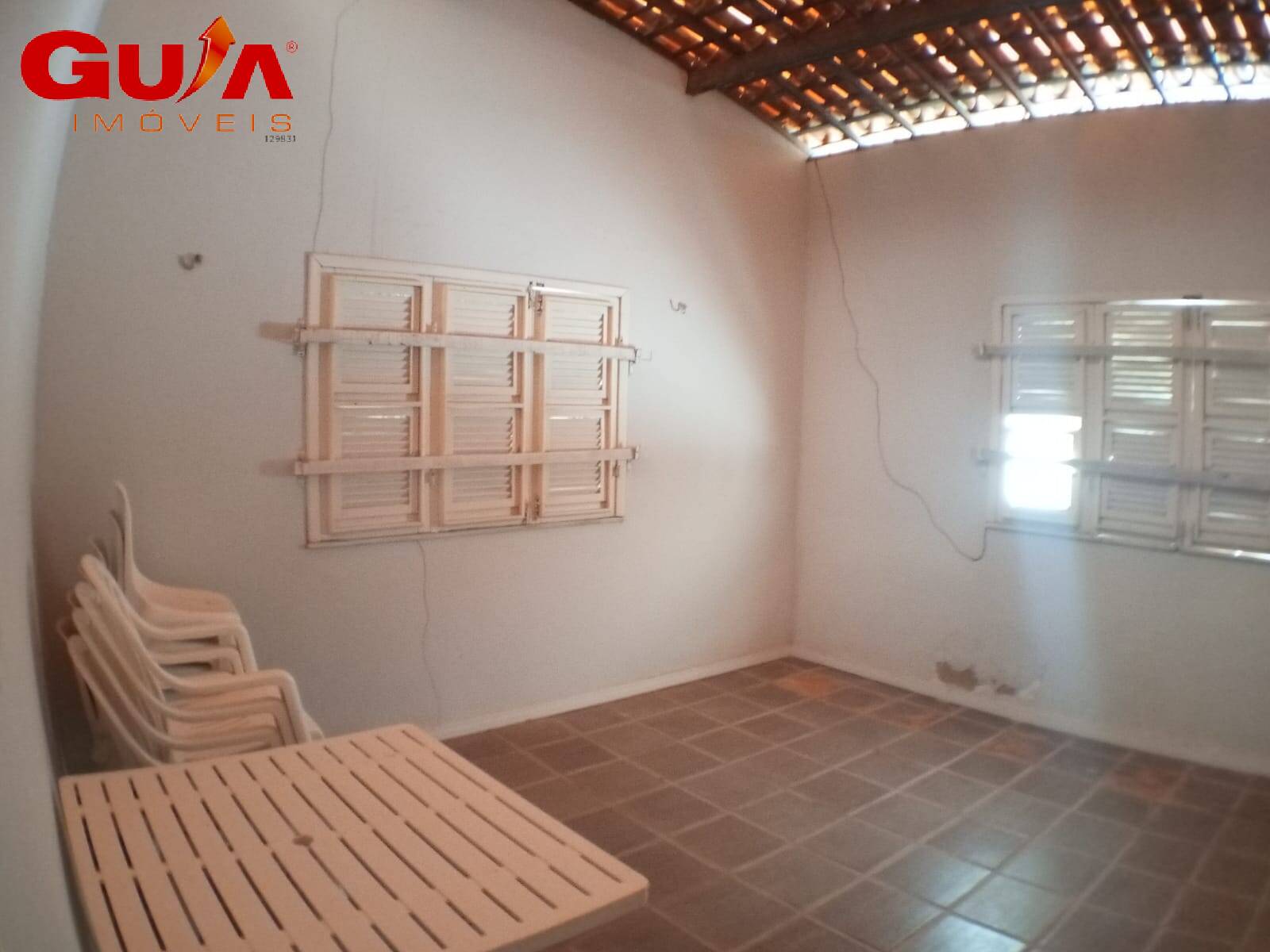 Casa à venda com 5 quartos, 300m² - Foto 14