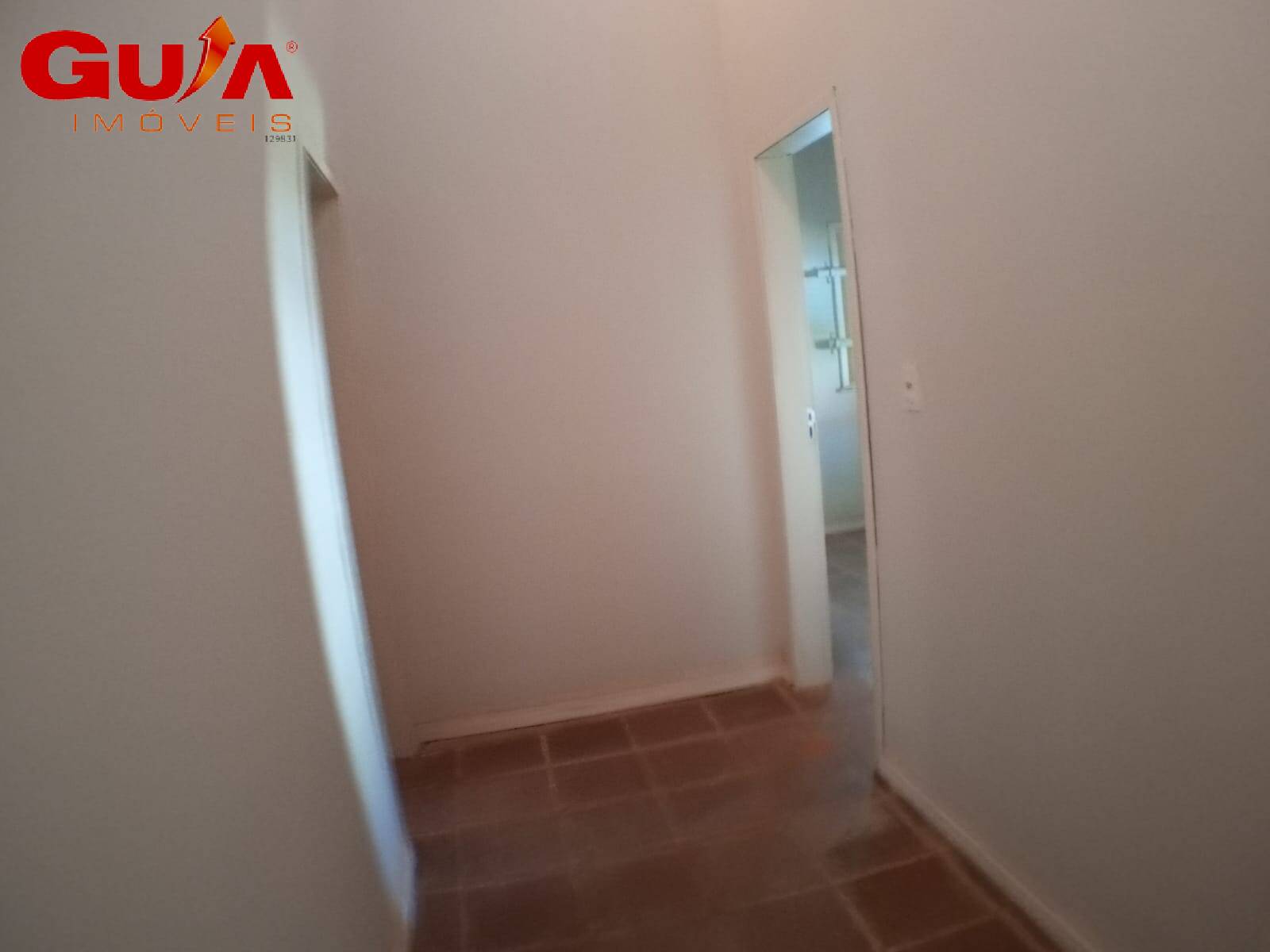 Casa à venda com 5 quartos, 300m² - Foto 18