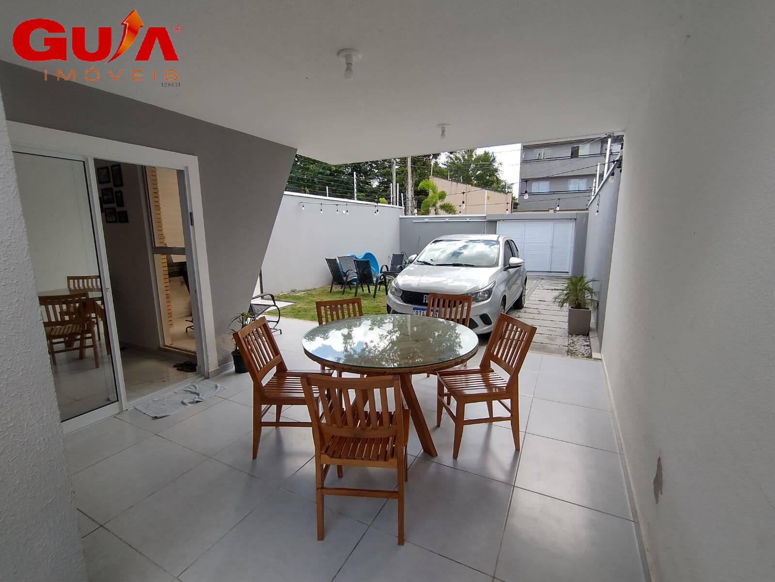 Casa à venda com 3 quartos, 92m² - Foto 2