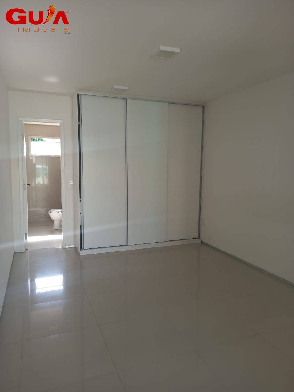 Casa de Condomínio para alugar com 3 quartos, 137m² - Foto 14