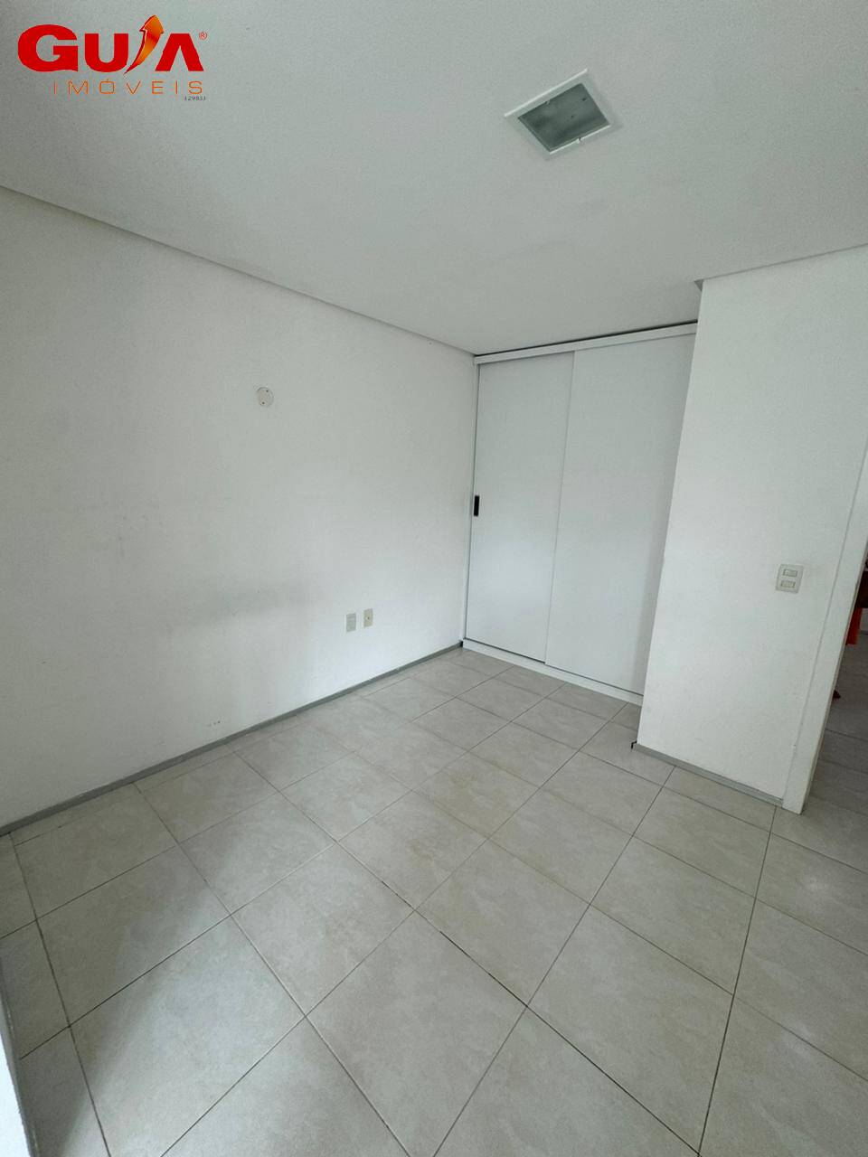 Casa de Condomínio para alugar com 4 quartos, 169m² - Foto 19