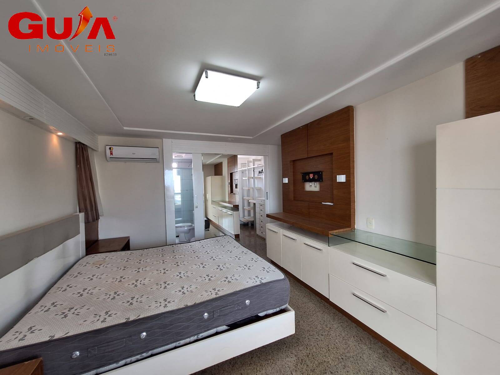 Apartamento para alugar com 3 quartos, 165m² - Foto 12