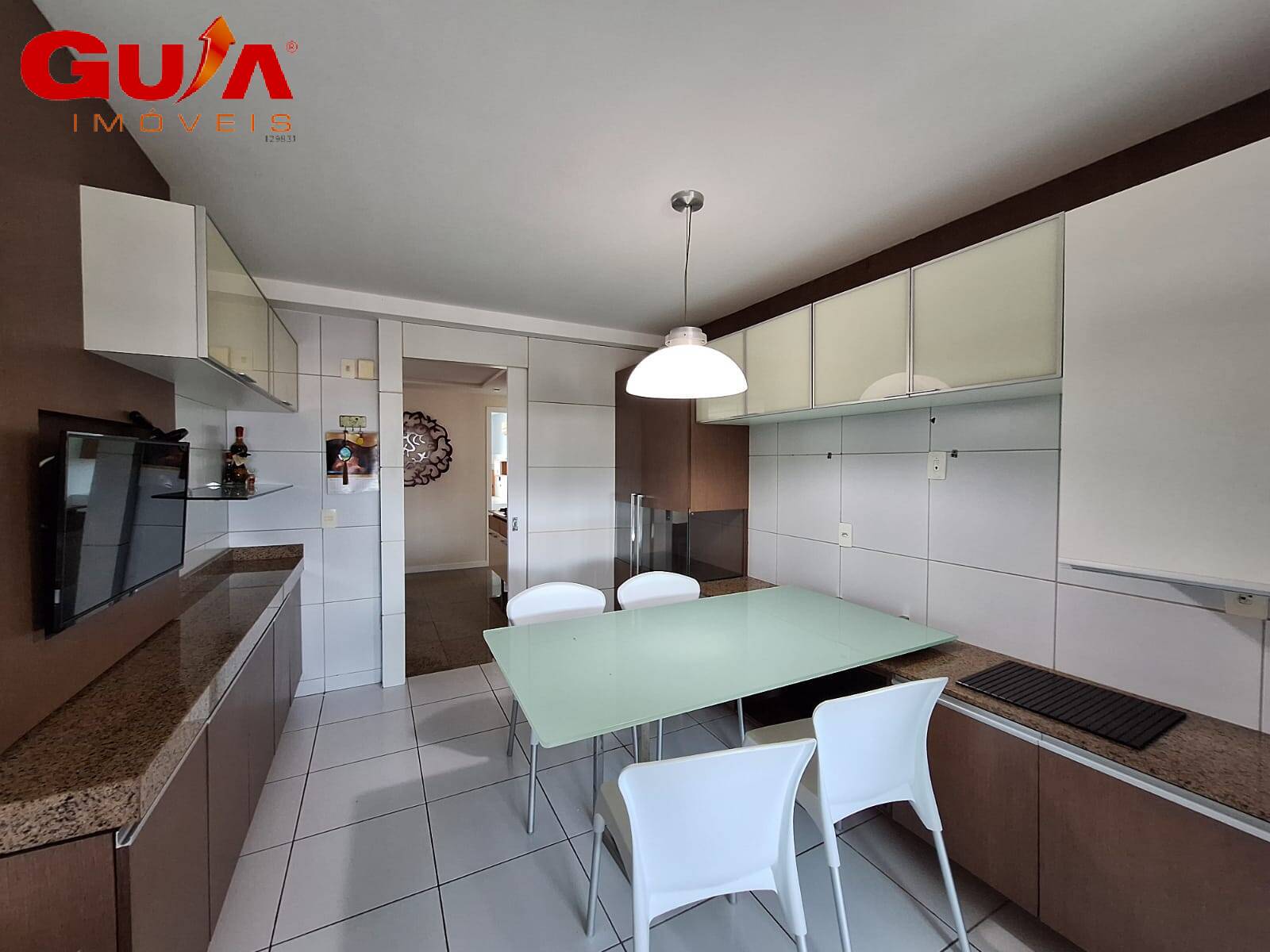 Apartamento para alugar com 3 quartos, 165m² - Foto 4