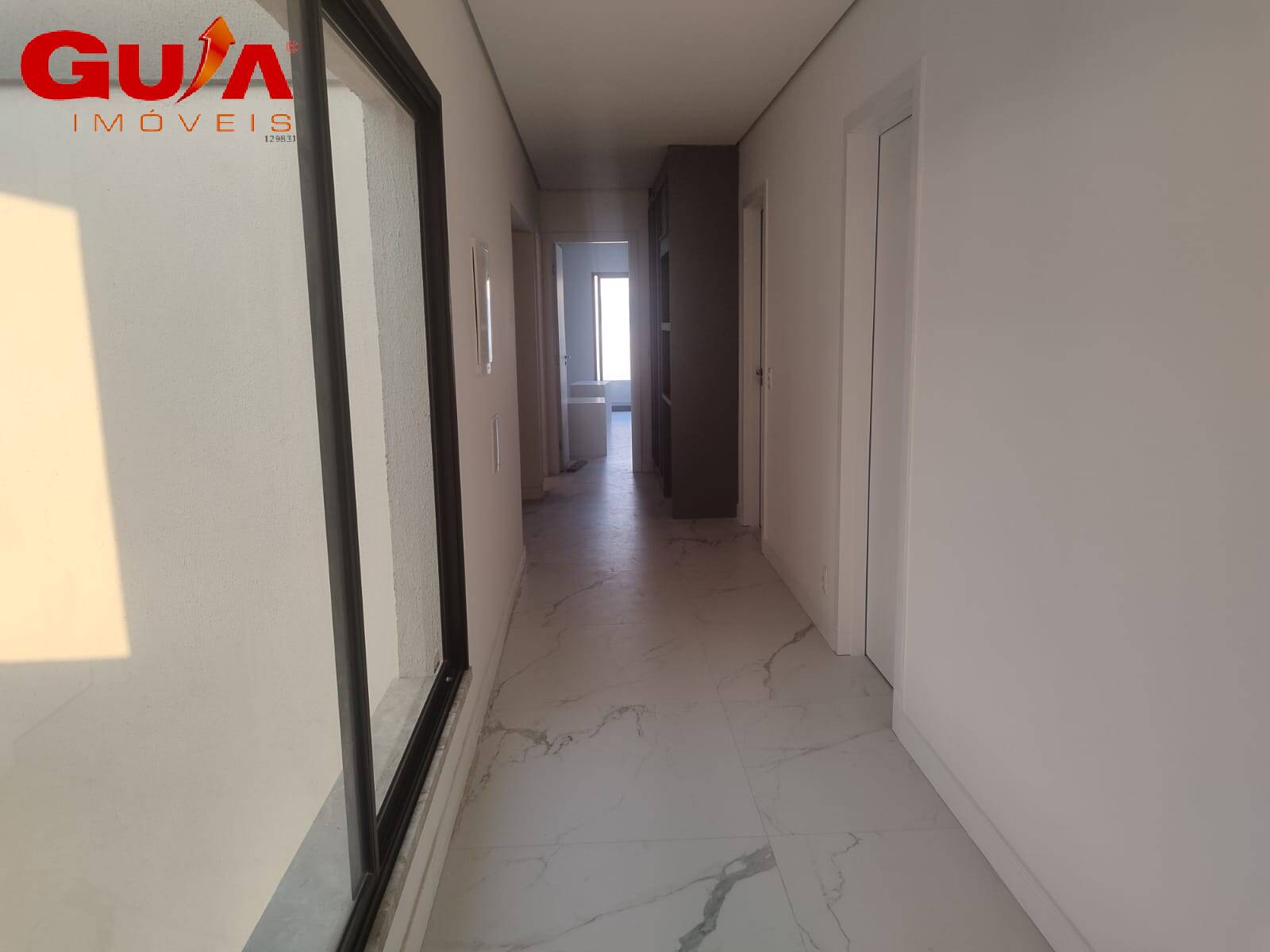 Casa à venda com 5 quartos, 260m² - Foto 15