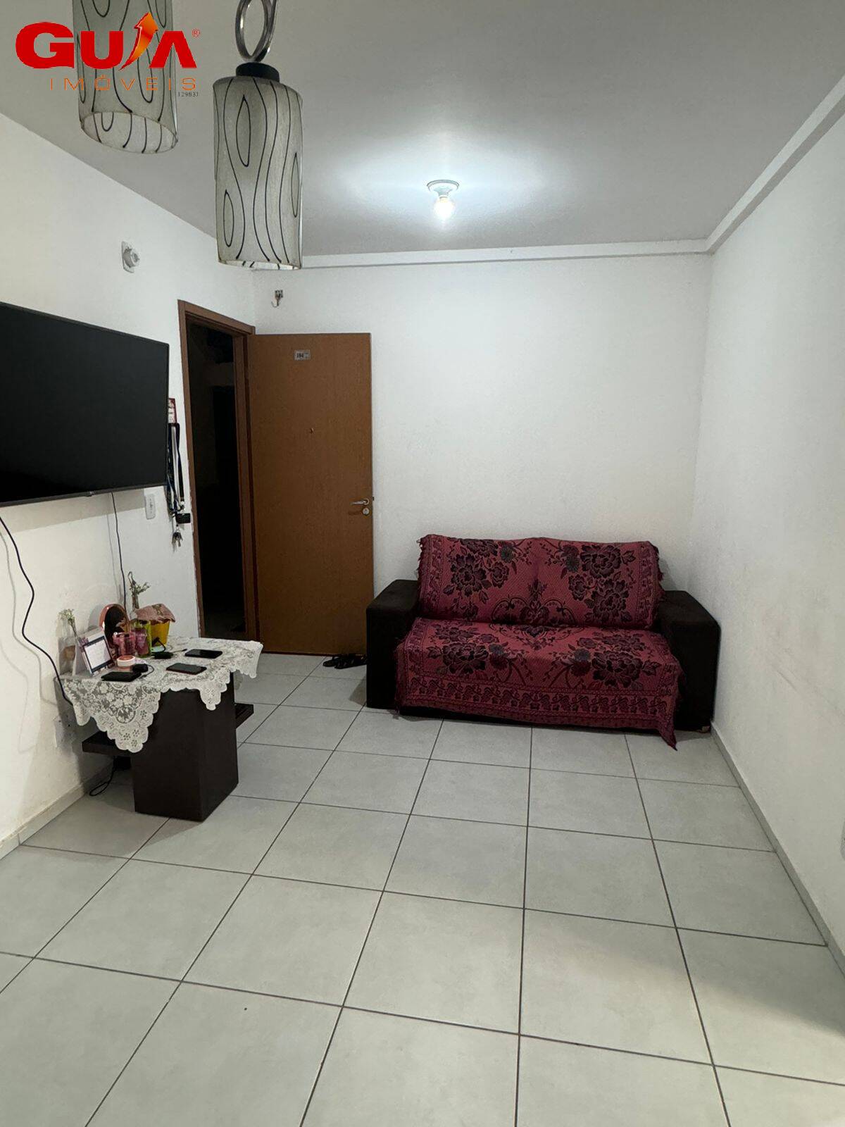 Apartamento à venda com 2 quartos, 42m² - Foto 2