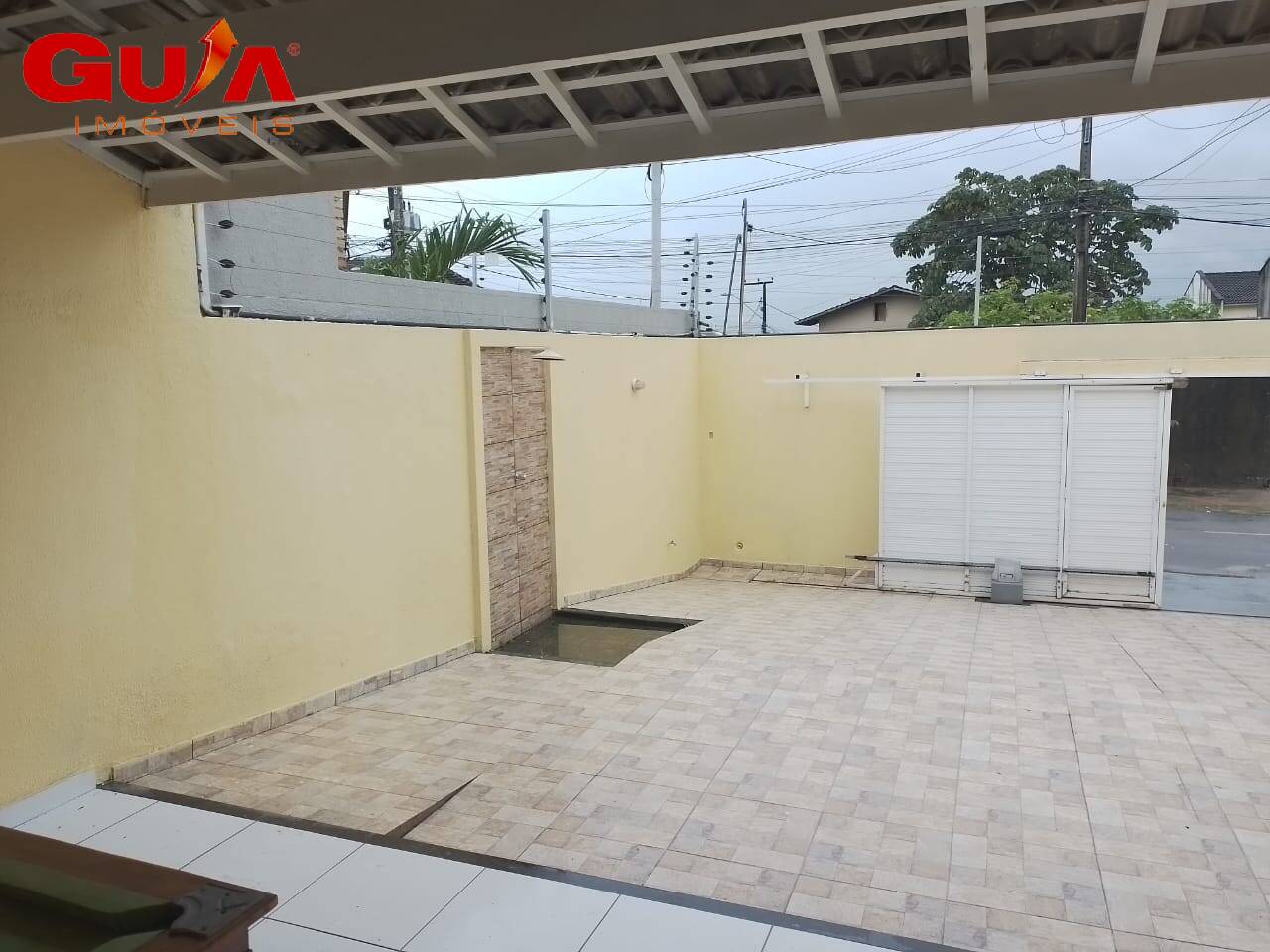 Casa à venda com 4 quartos, 115m² - Foto 3