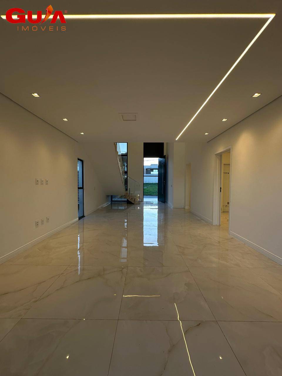 Casa de Condomínio à venda com 4 quartos, 272m² - Foto 9