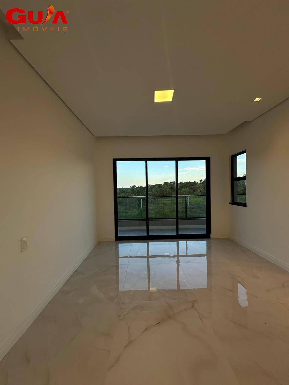 Casa de Condomínio à venda com 4 quartos, 272m² - Foto 12