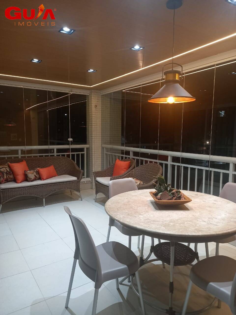 Apartamento à venda com 2 quartos, 102m² - Foto 4