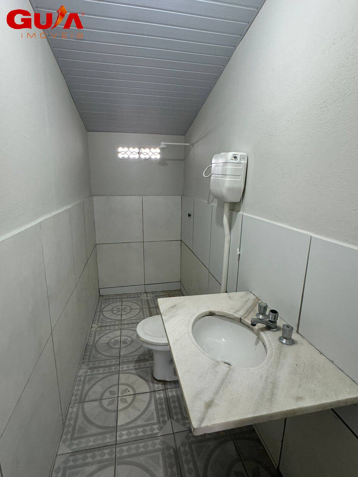 Casa para alugar com 2 quartos, 260m² - Foto 5