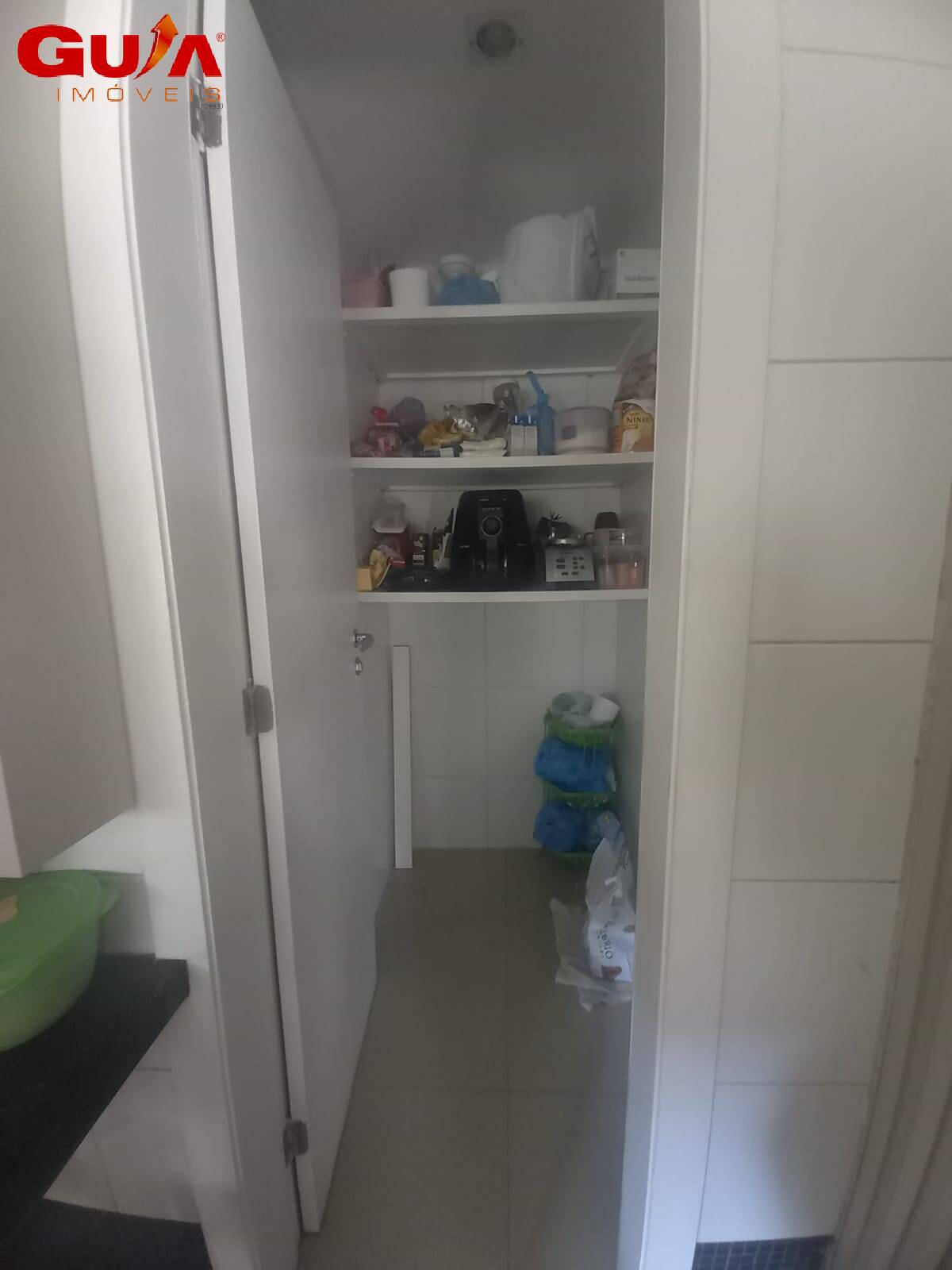 Casa para alugar com 4 quartos, 200m² - Foto 7