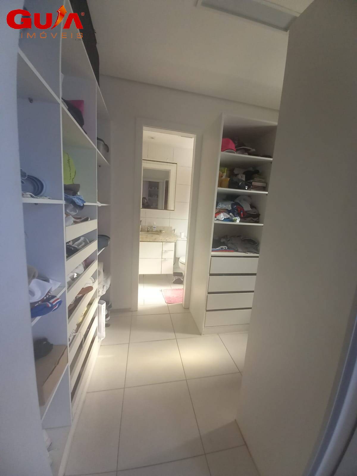 Casa para alugar com 4 quartos, 200m² - Foto 17