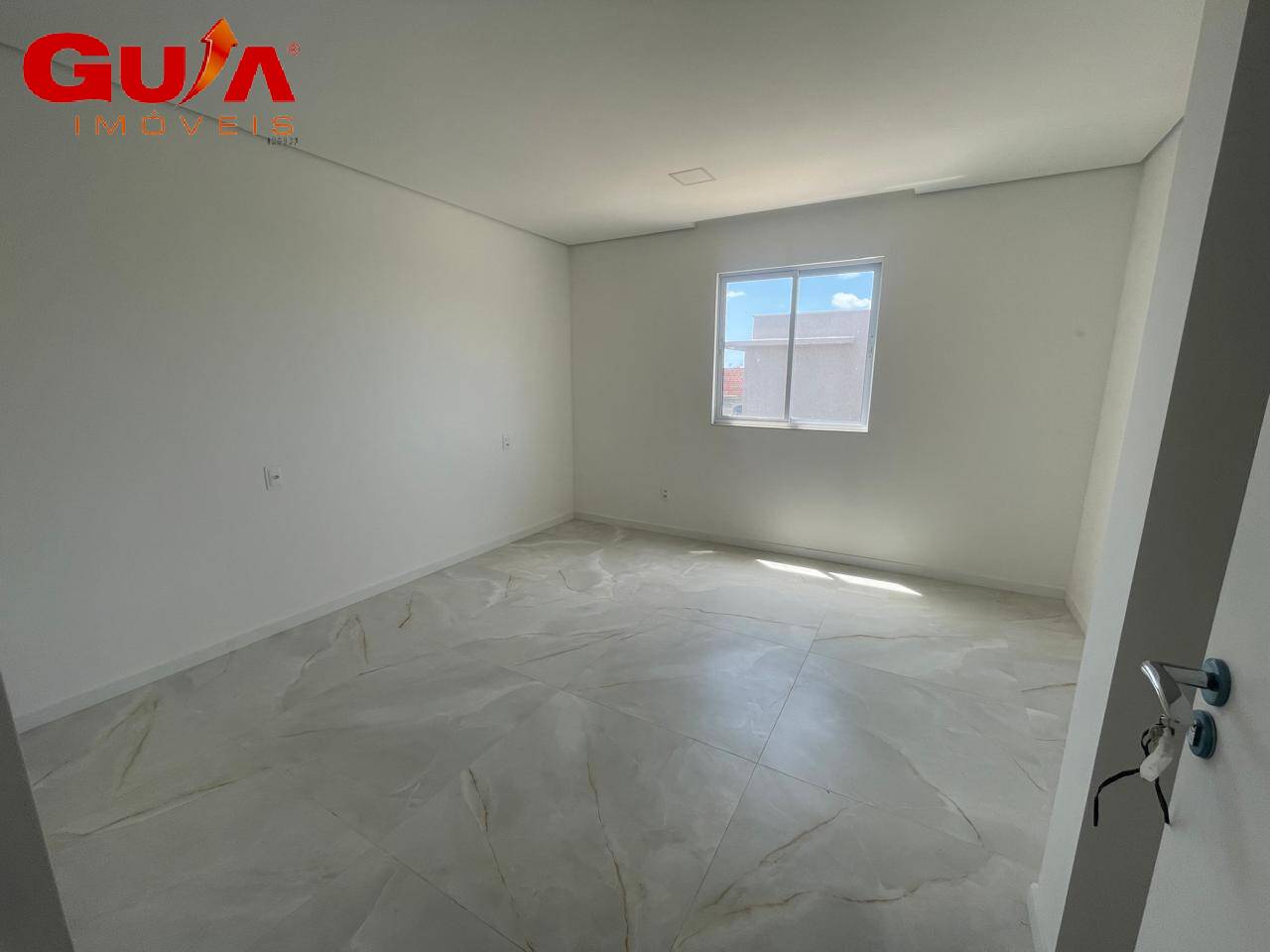 Casa de Condomínio à venda com 3 quartos, 259m² - Foto 10