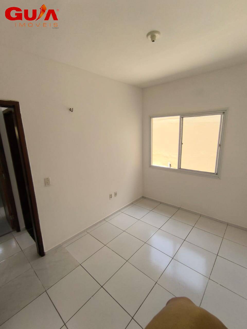 Casa à venda com 3 quartos, 55m² - Foto 8