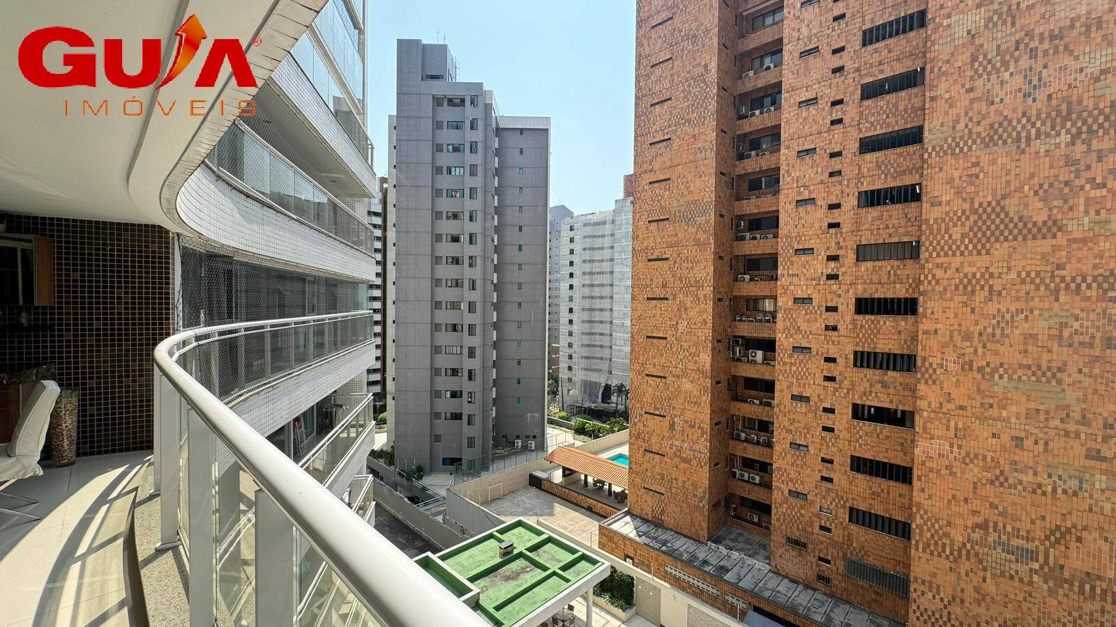 Apartamento à venda com 3 quartos, 120m² - Foto 2