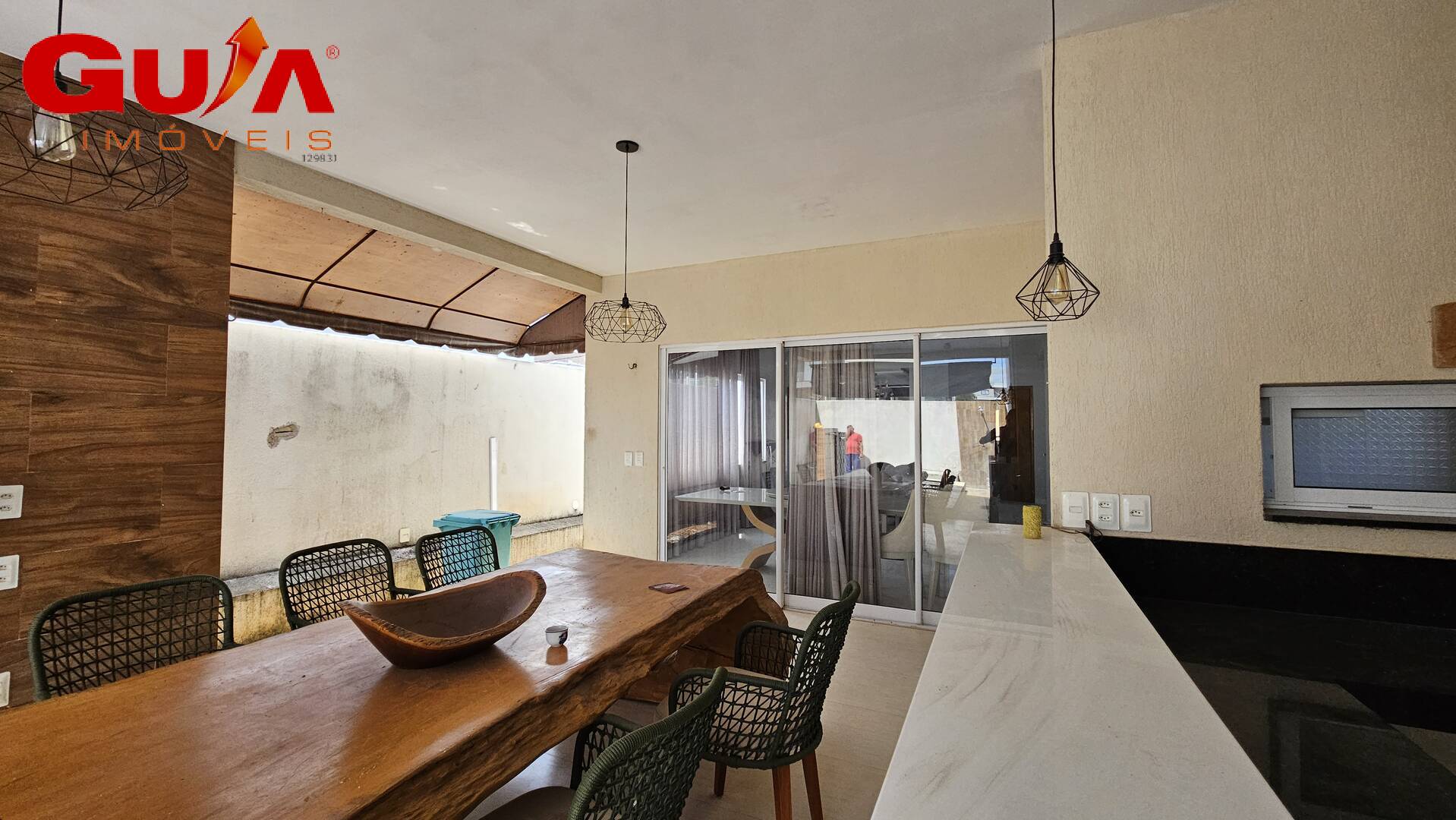 Casa à venda e aluguel com 4 quartos, 450m² - Foto 4