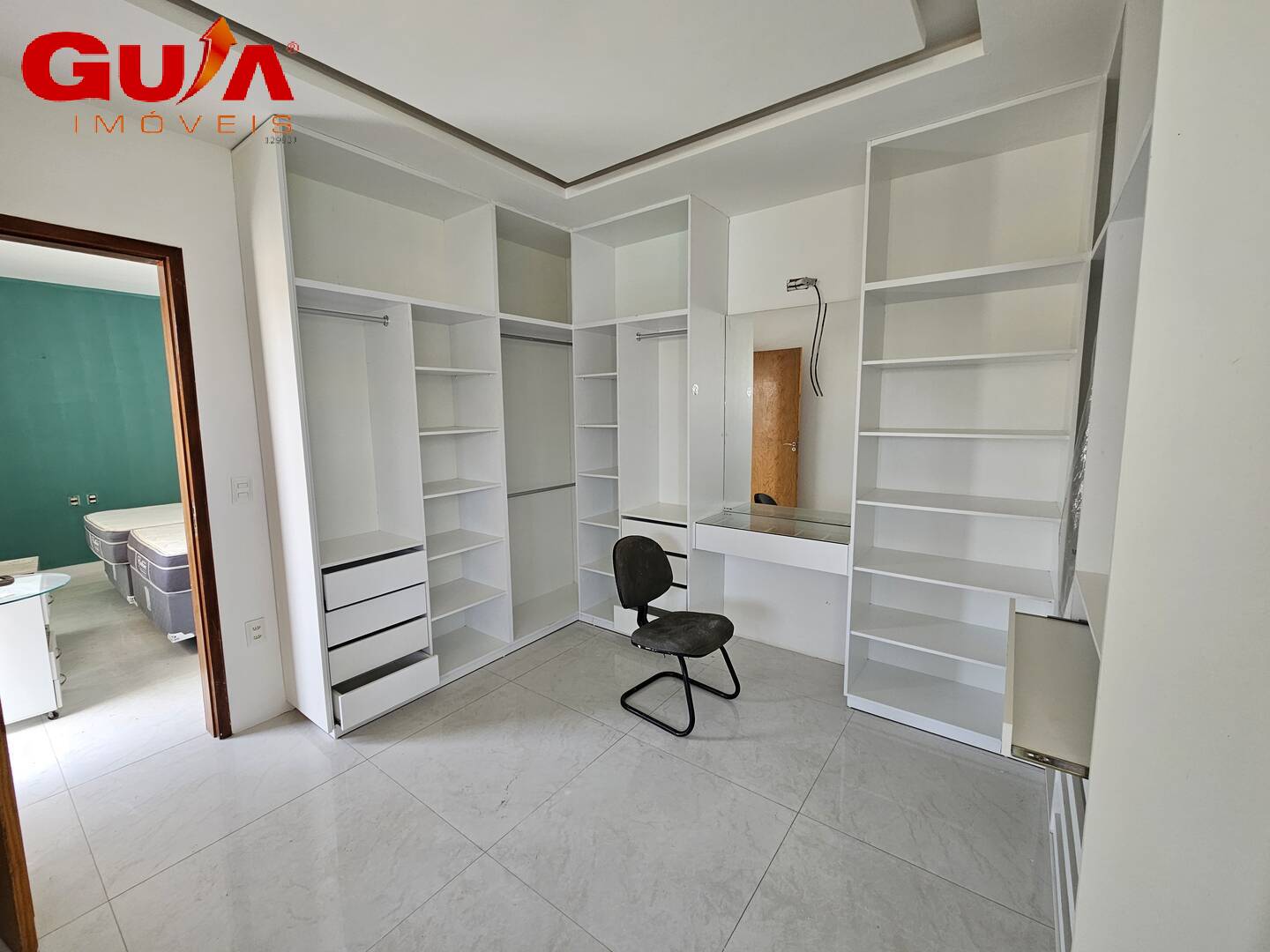 Casa à venda e aluguel com 4 quartos, 450m² - Foto 10