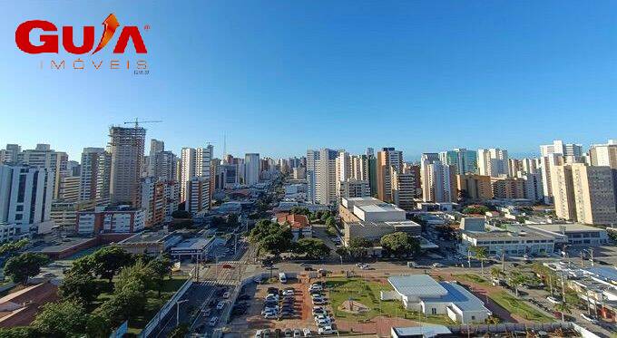 Apartamento à venda com 3 quartos, 178m² - Foto 2