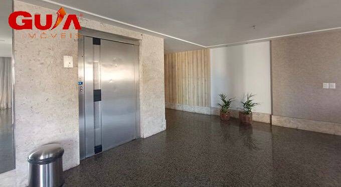 Apartamento à venda com 3 quartos, 178m² - Foto 10