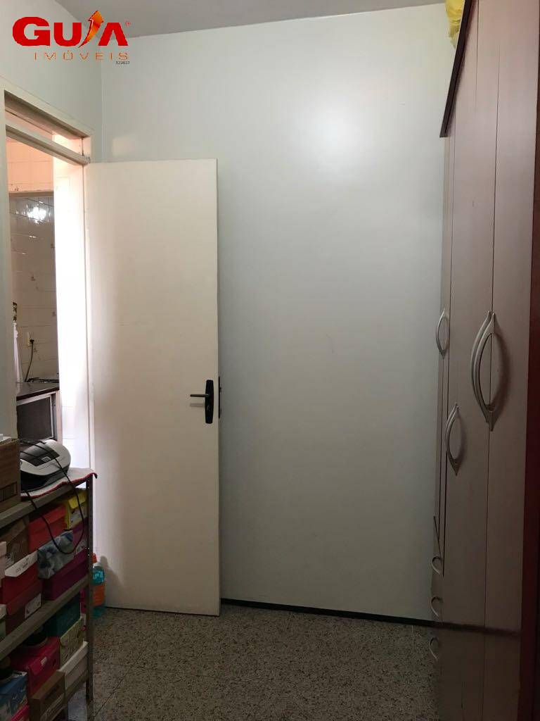 Apartamento à venda com 3 quartos, 96m² - Foto 11