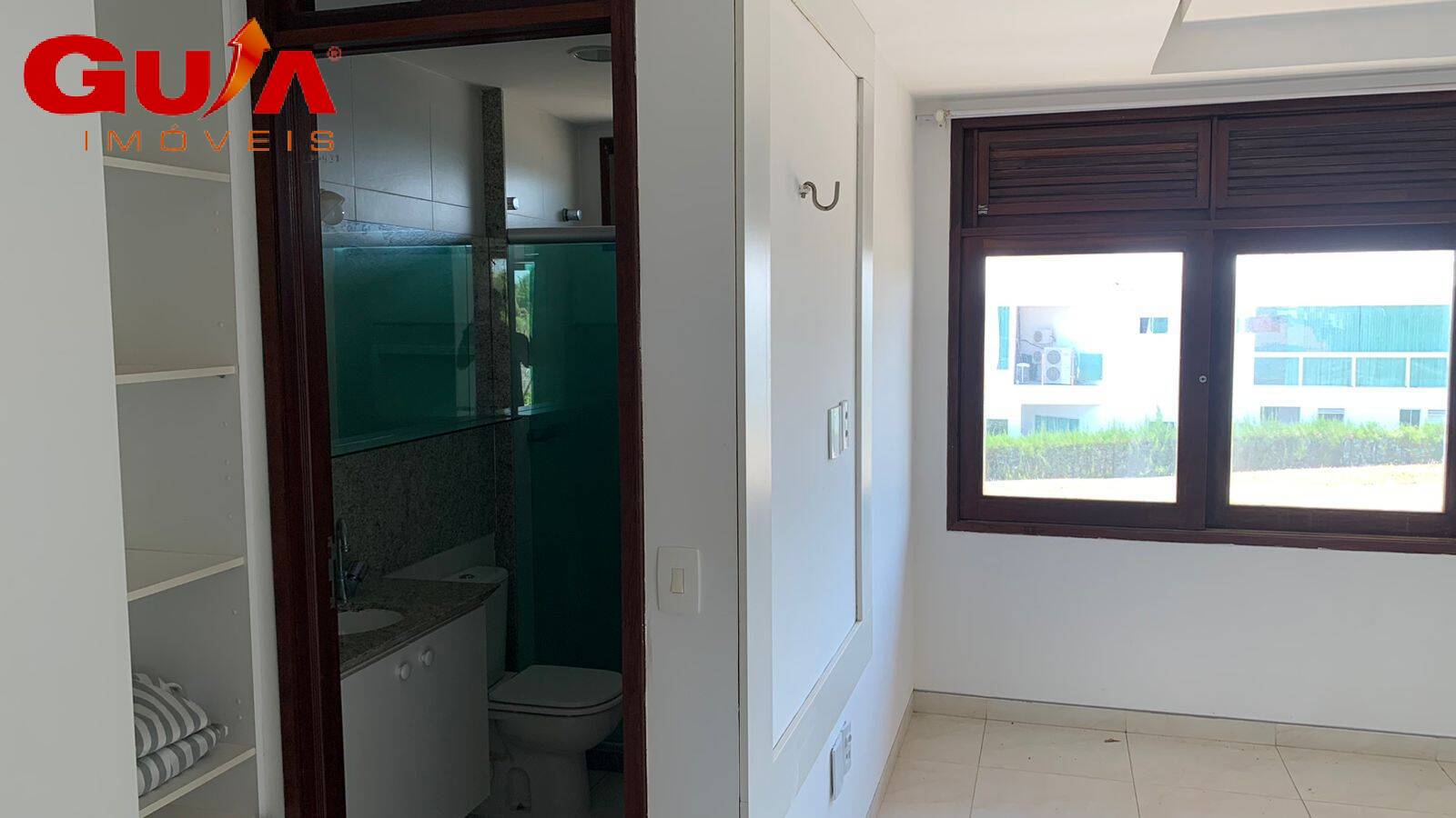 Casa de Condomínio para alugar com 5 quartos, 380m² - Foto 10