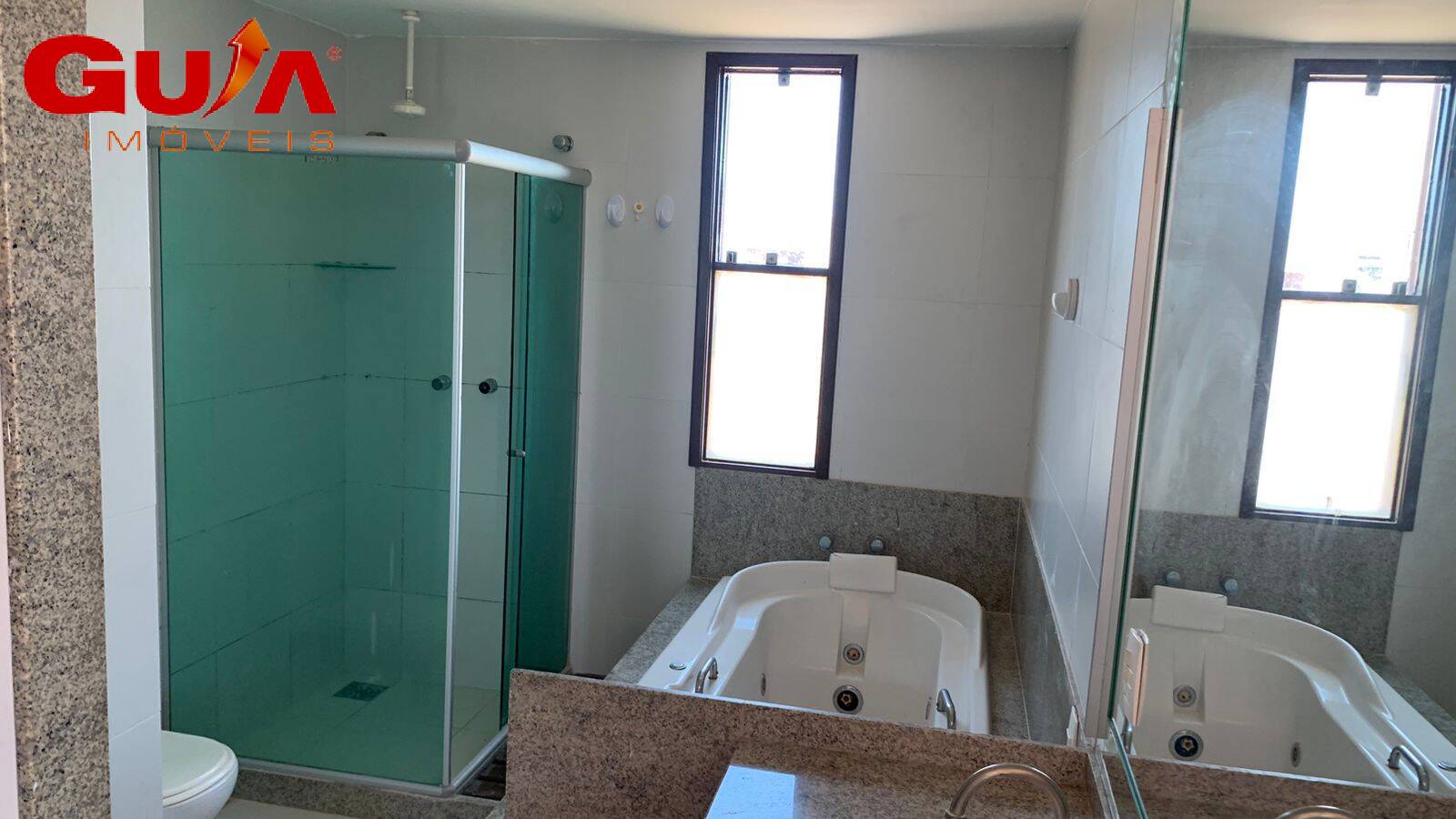 Casa de Condomínio para alugar com 5 quartos, 380m² - Foto 13