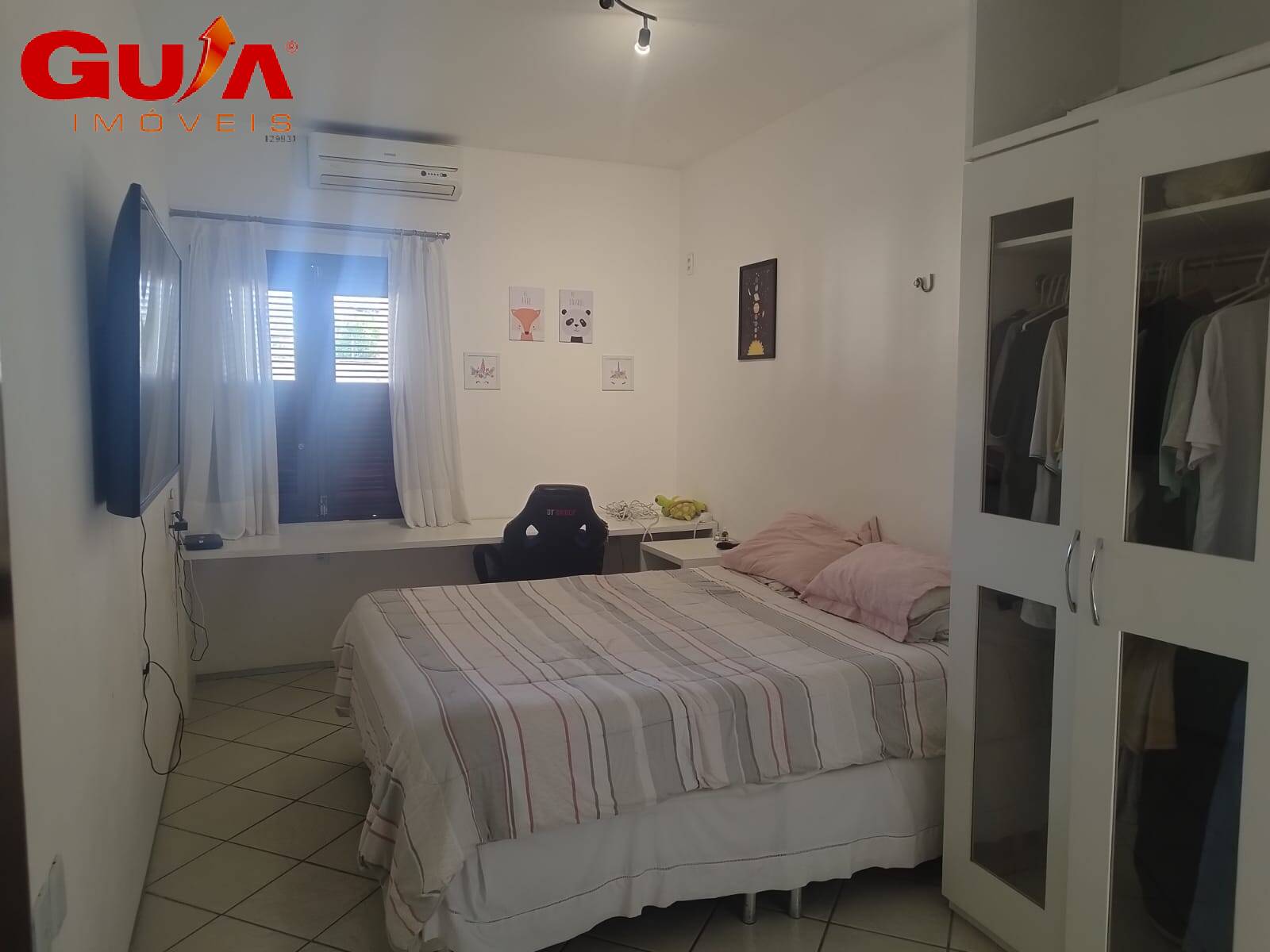 Casa à venda com 3 quartos, 180m² - Foto 10