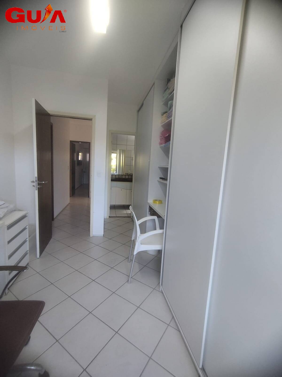 Casa à venda com 3 quartos, 180m² - Foto 13