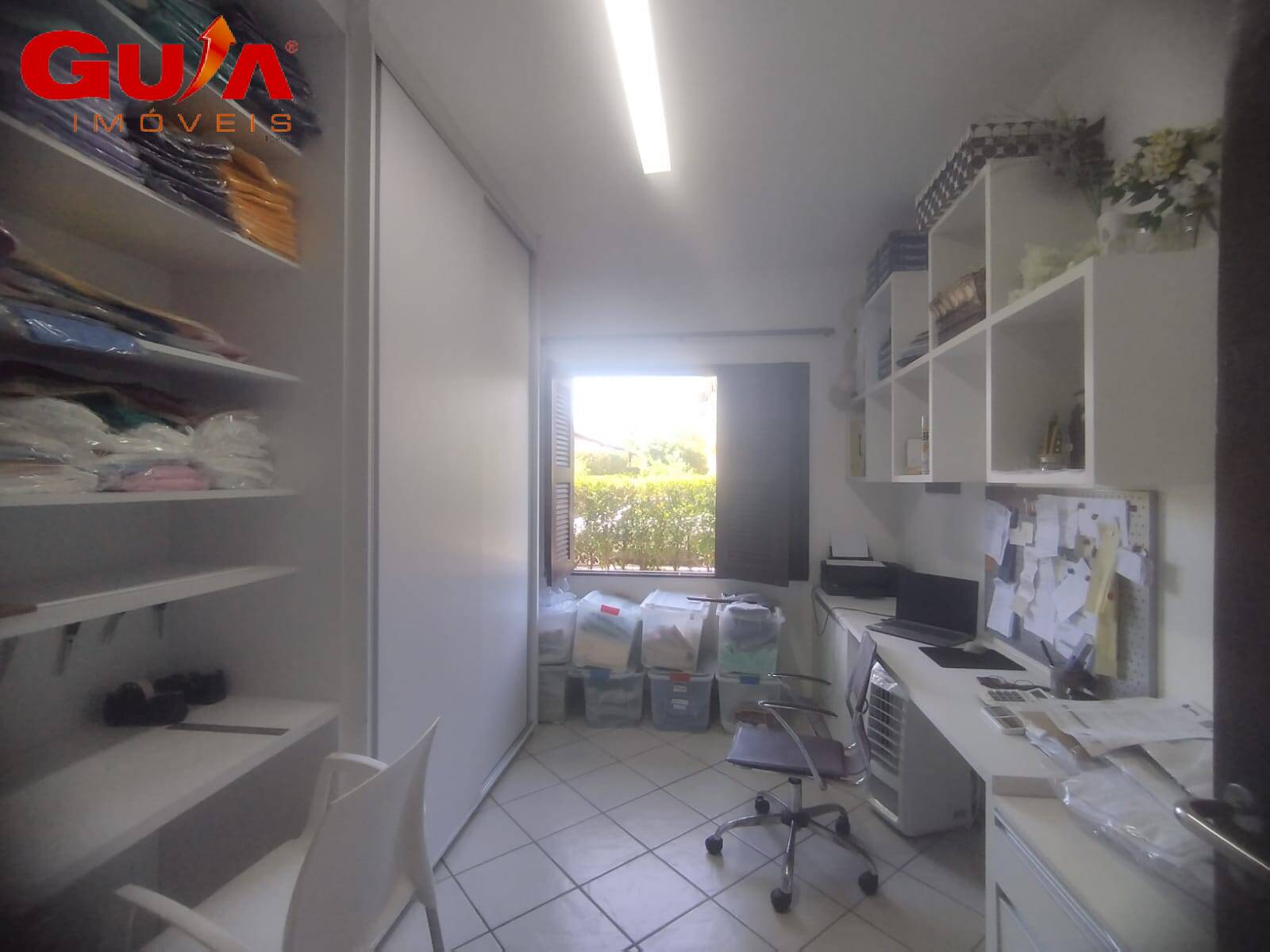 Casa à venda com 3 quartos, 180m² - Foto 15