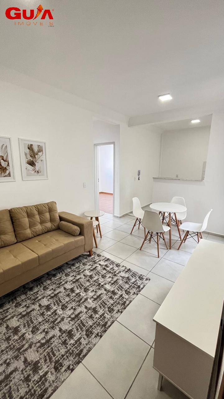 Apartamento à venda com 2 quartos, 44m² - Foto 2