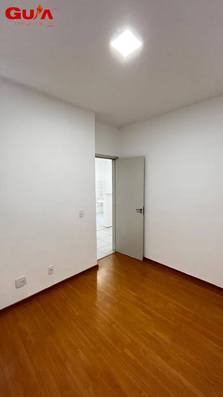 Apartamento à venda com 2 quartos, 44m² - Foto 13