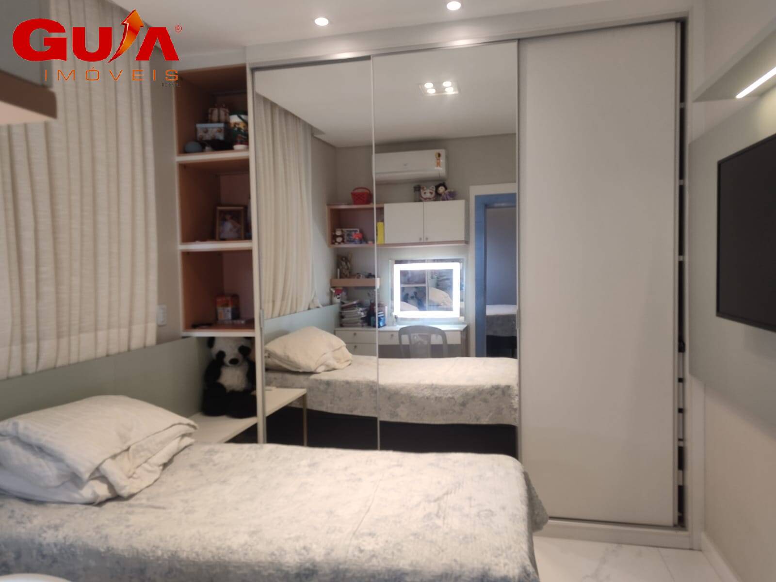 Casa de Condomínio à venda com 5 quartos, 247m² - Foto 18