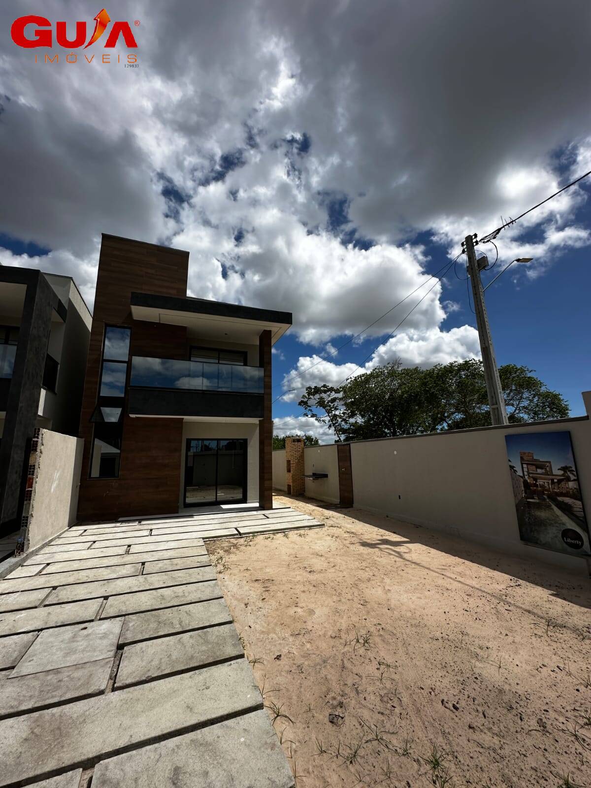 Casa de Condomínio à venda com 3 quartos, 111m² - Foto 2