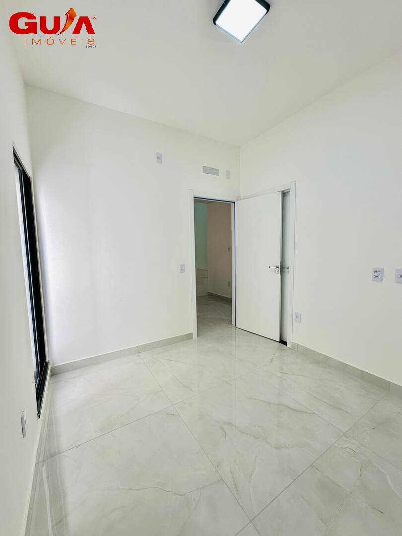 Casa à venda com 4 quartos, 134m² - Foto 12