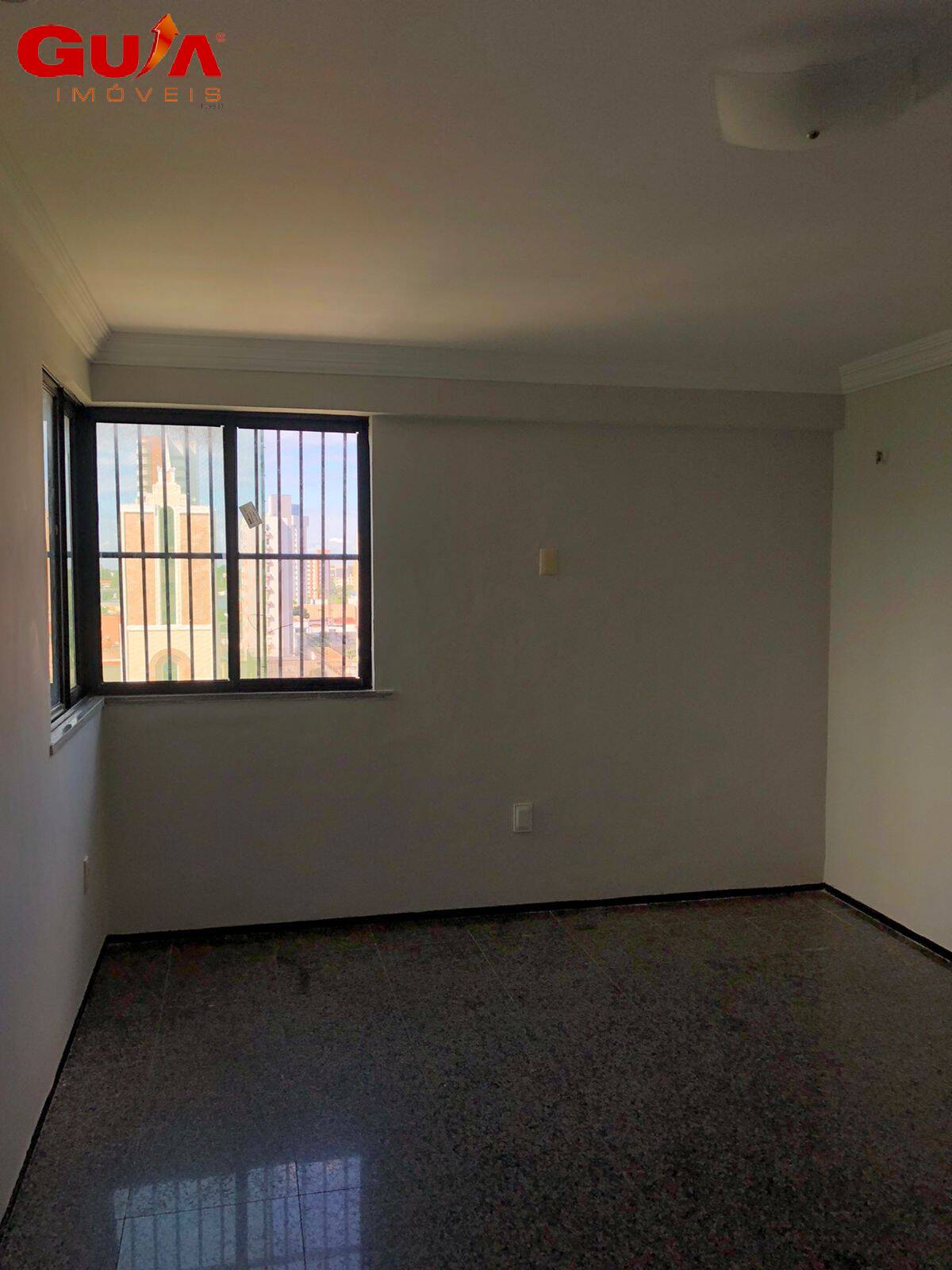 Apartamento para alugar com 4 quartos, 140m² - Foto 13