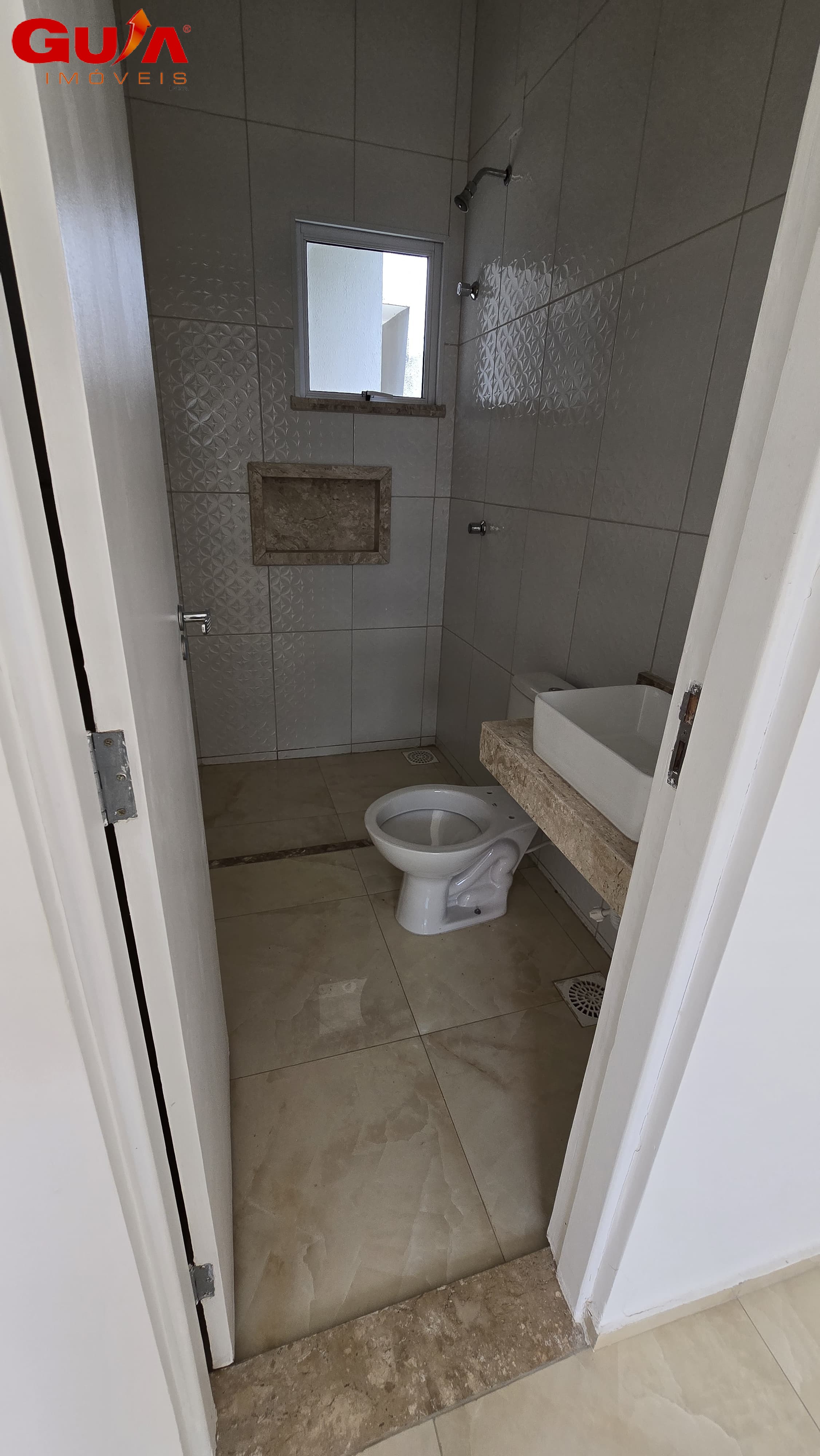 Casa à venda com 3 quartos, 110m² - Foto 8