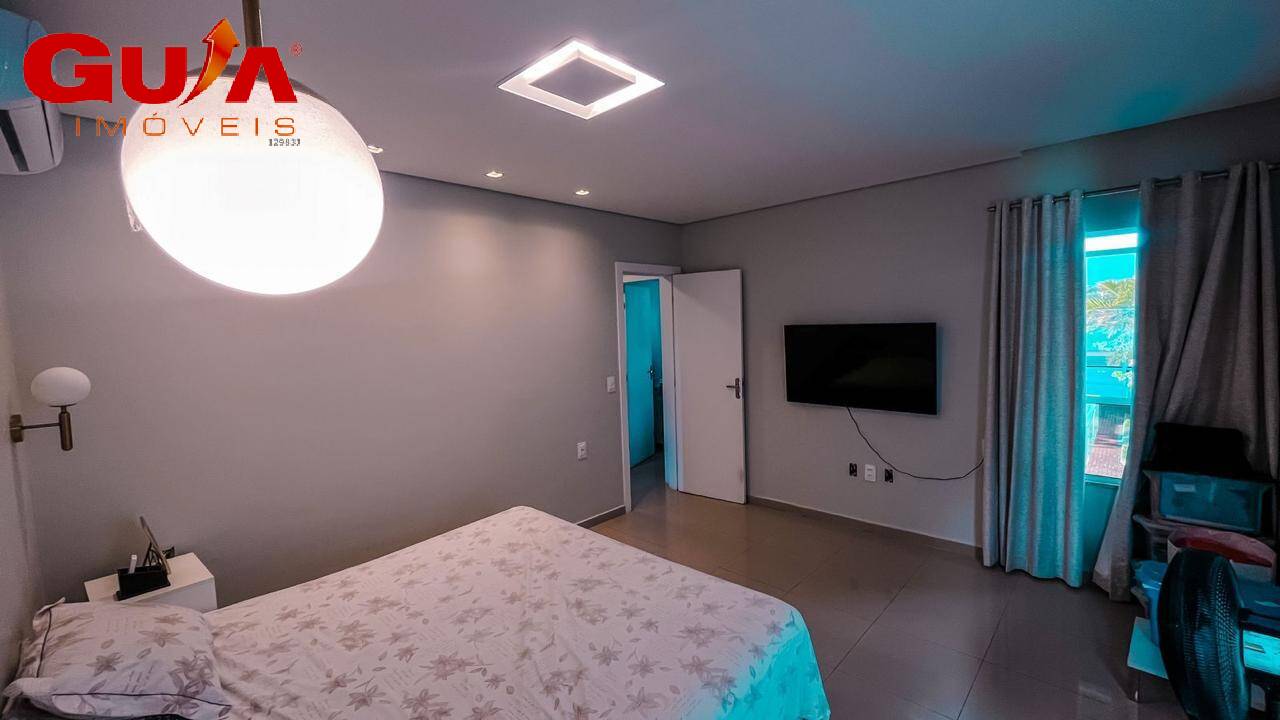 Casa de Condomínio à venda com 3 quartos, 206m² - Foto 11