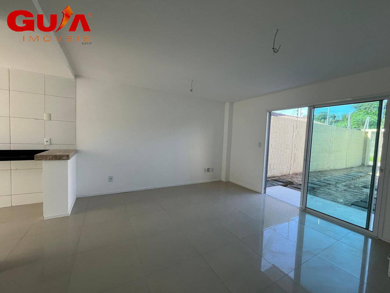 Casa para alugar com 3 quartos, 86m² - Foto 2