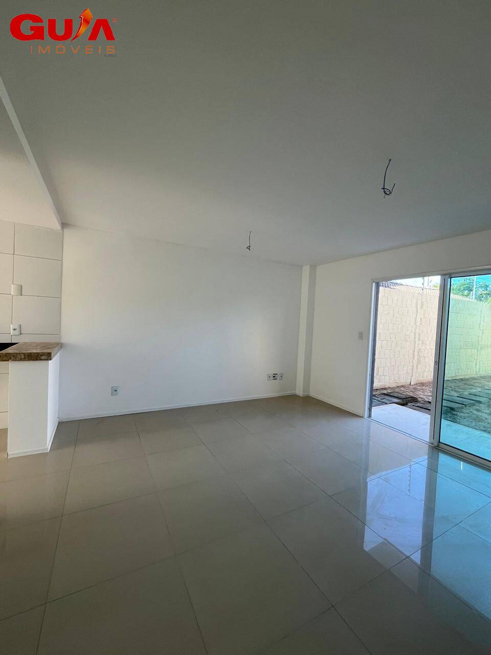 Casa para alugar com 3 quartos, 86m² - Foto 3