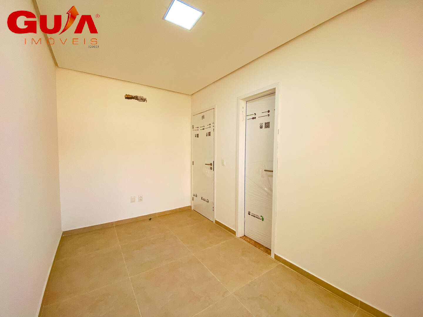 Casa à venda com 4 quartos, 213m² - Foto 22