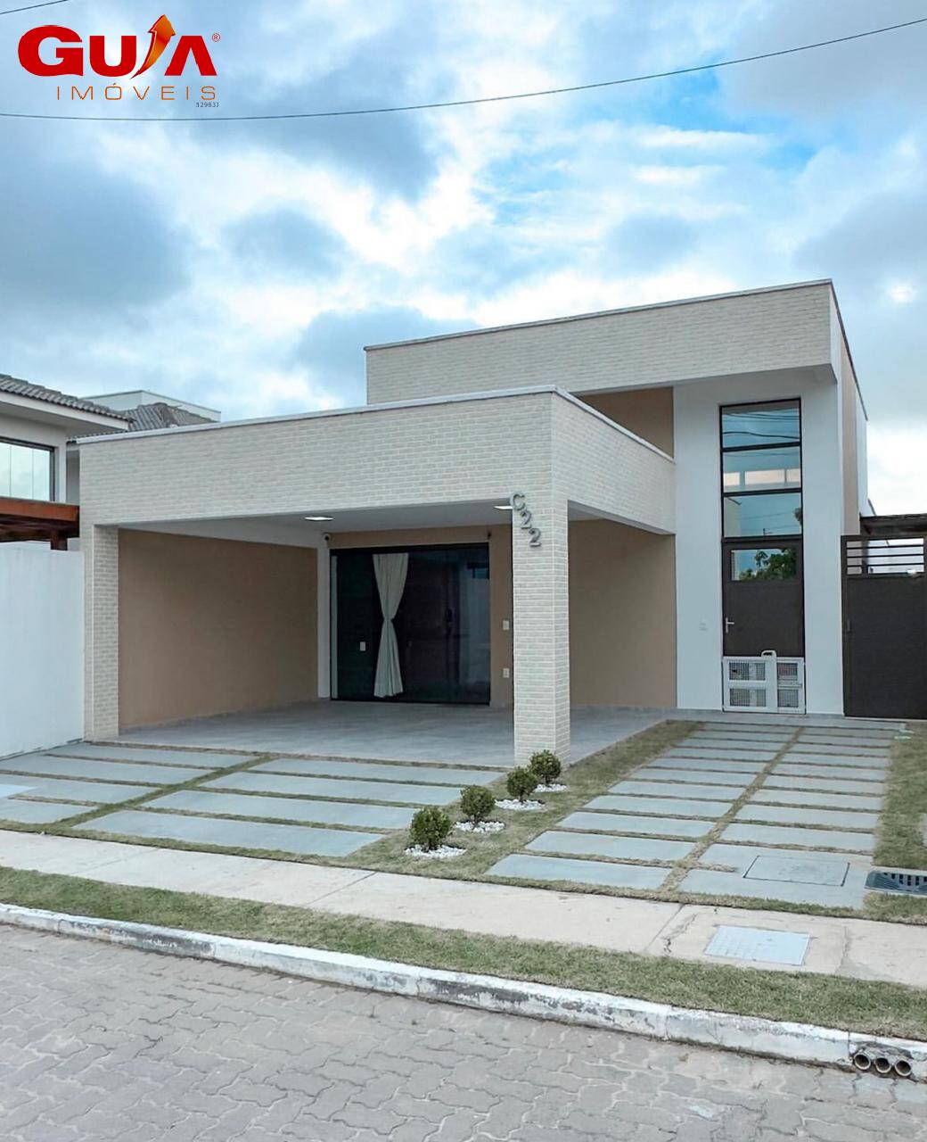 Casa à venda com 4 quartos, 185m² - Foto 1