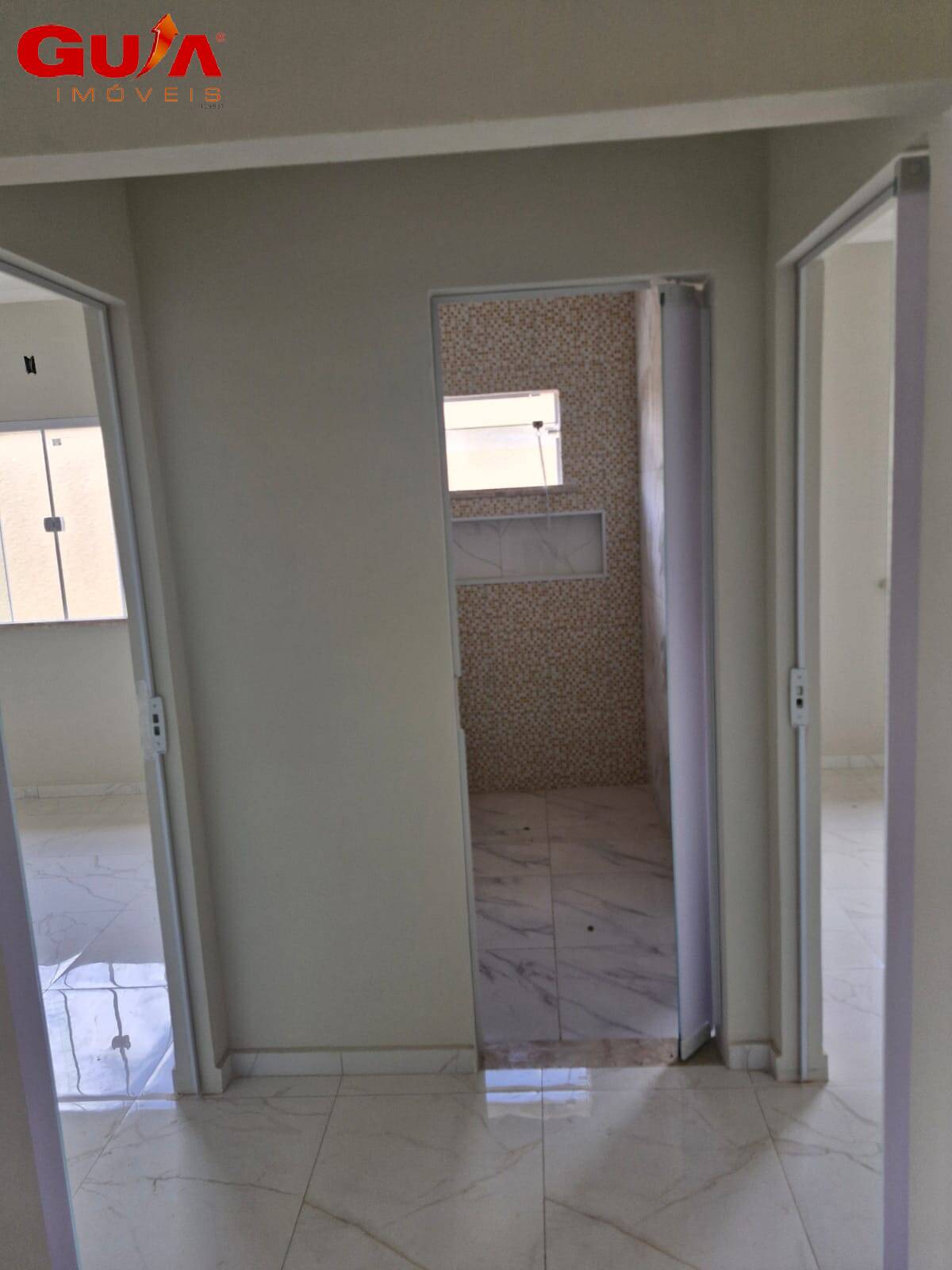 Casa à venda com 2 quartos, 100m² - Foto 13