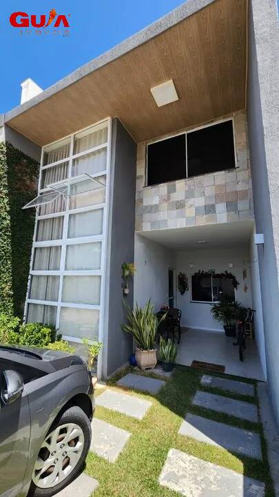 Casa de Condomínio à venda com 4 quartos, 149m² - Foto 1