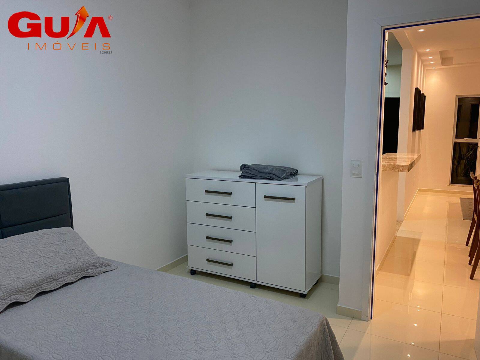 Casa à venda com 3 quartos, 93m² - Foto 11