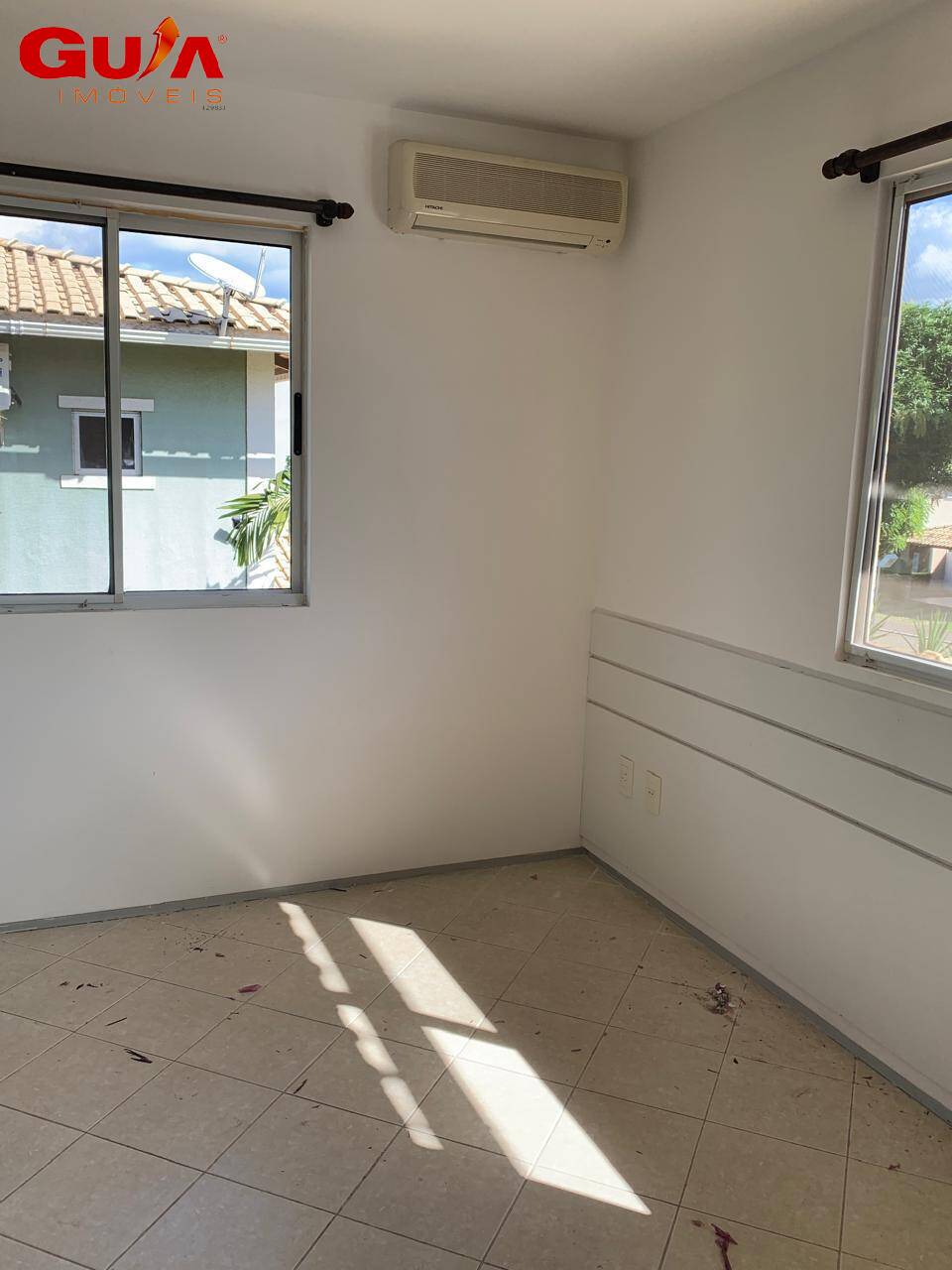 Casa de Condomínio para alugar com 4 quartos, 250m² - Foto 17