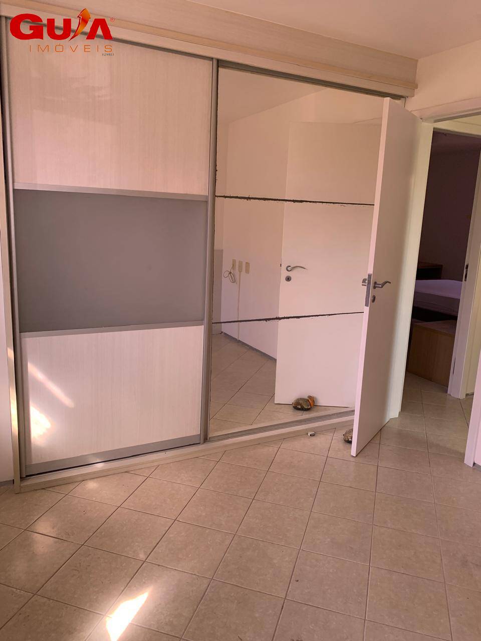 Casa de Condomínio para alugar com 4 quartos, 250m² - Foto 12